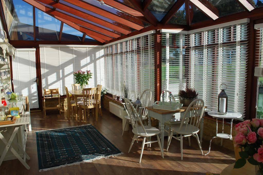 Stoneleigh Barn Bed And Breakfast Sherborne  Exterior photo
